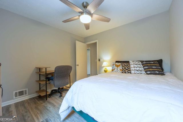 905 Lebanon Place, Woodstock, GA 30188