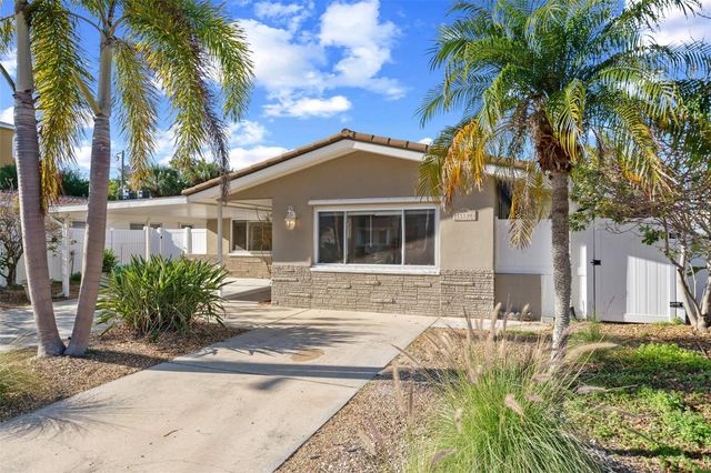 11130 3RD STREET E, Treasure Island, FL 33706