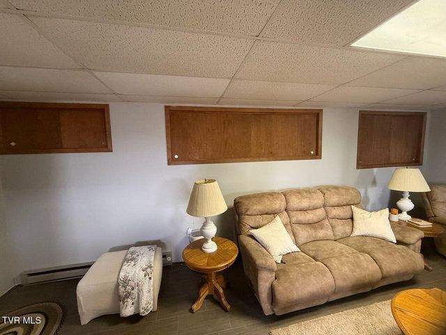 159 Mountain House Circle, Coeburn, VA 24230