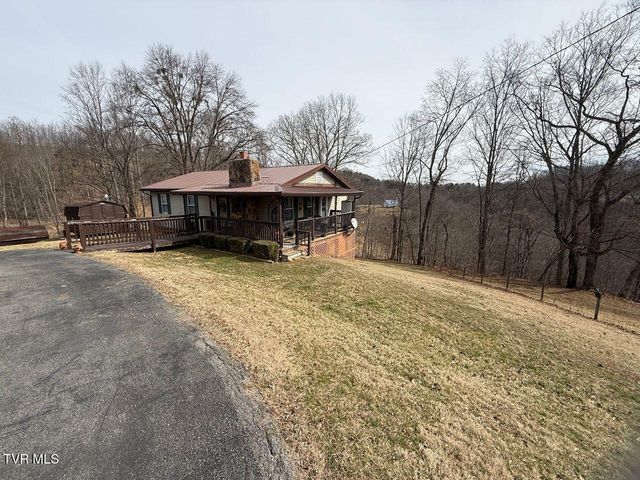 159 Mountain House Circle, Coeburn, VA 24230