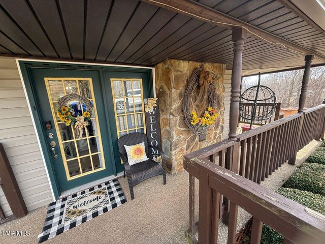 159 Mountain House Circle, Coeburn, VA 24230