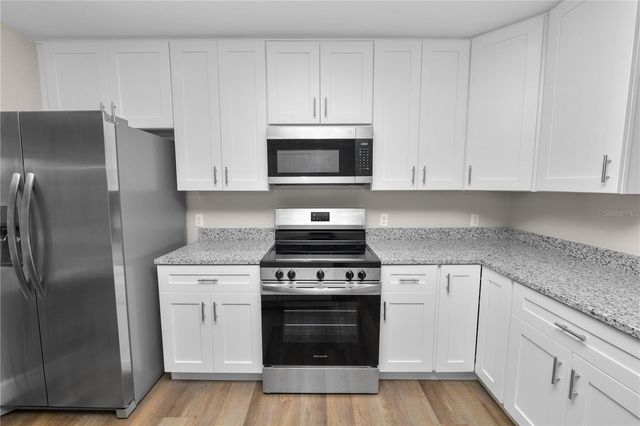 617 W CRAWFORD STREET, Lakeland, FL 33805