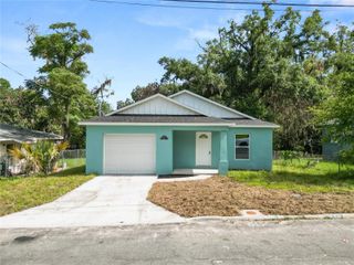 617 W CRAWFORD STREET, Lakeland, FL 33805