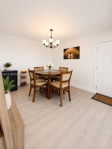 1800 NW 119th Street 104, Miami, FL 33167