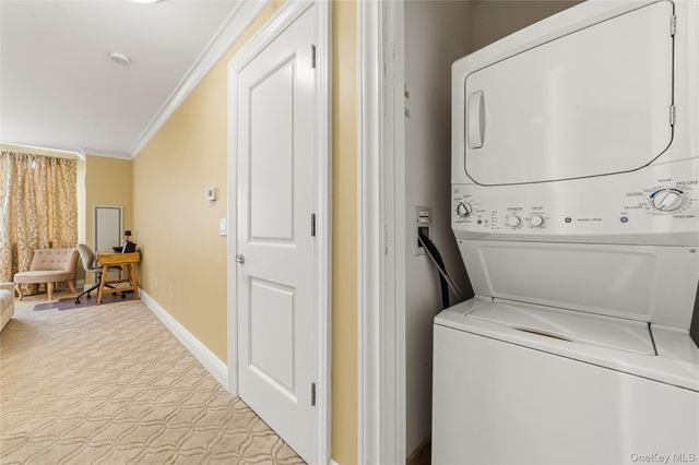 603 Trump Park 603, Shrub Oak, NY 10588