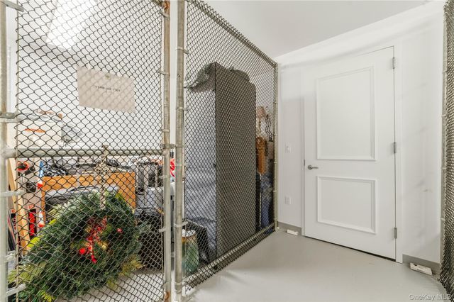 603 Trump Park 603, Shrub Oak, NY 10588