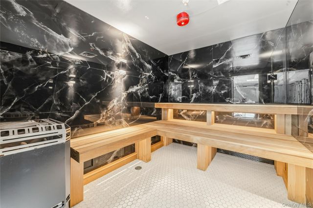 603 Trump Park 603, Shrub Oak, NY 10588
