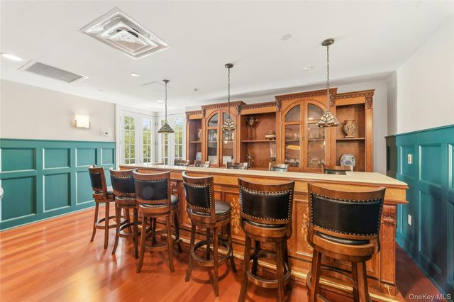 603 Trump Park 603, Shrub Oak, NY 10588