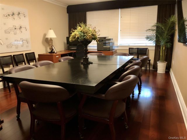 603 Trump Park 603, Shrub Oak, NY 10588
