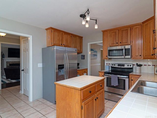 9 Sugarloaf Circle, Maumelle, AR 72113