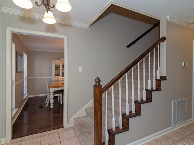 9 Sugarloaf Circle, Maumelle, AR 72113