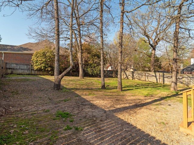 9 Sugarloaf Circle, Maumelle, AR 72113