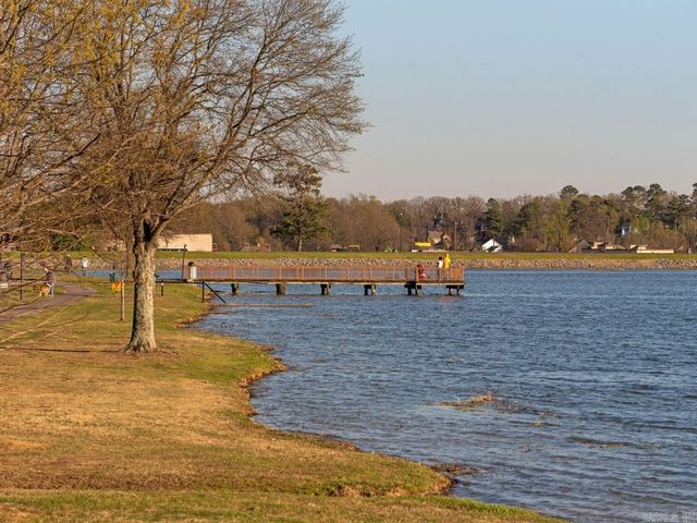 9 Sugarloaf Circle, Maumelle, AR 72113