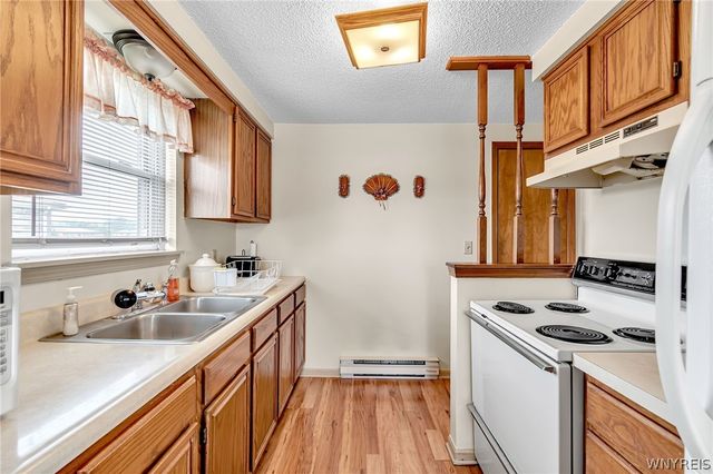 2727 Alder Creek Drive South, Wheatfield, NY 14120