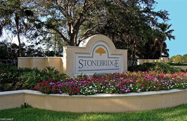 1980 Willow Bend CIR 7-204, Naples, FL 34109
