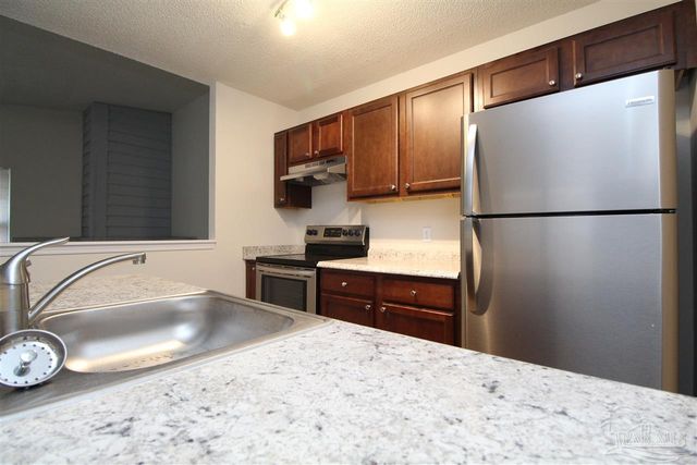 6948 Spanish Trail, Pensacola, FL 32504