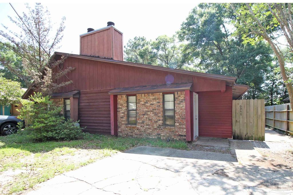 6948 Spanish Trail, Pensacola, FL 32504