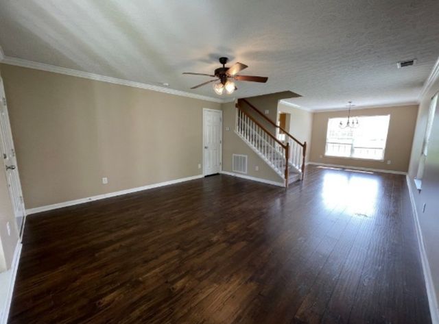 2009 McCrory Pl, Spring Hill, TN 37174