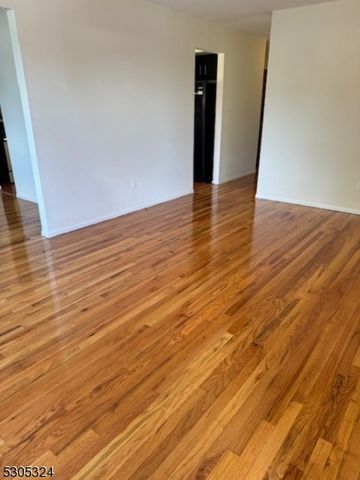 1017 Burnet Ave 2, Union Twp., NJ 07083