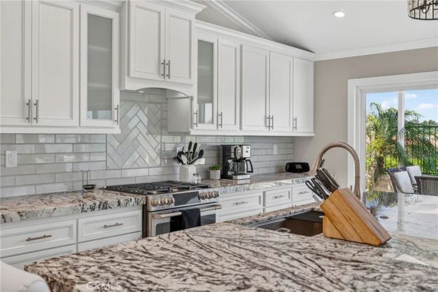 27441 Valderas, Mission Viejo, CA 92691