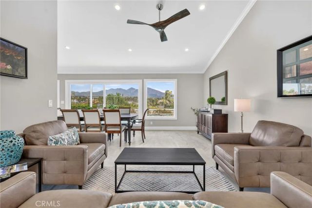 27441 Valderas, Mission Viejo, CA 92691