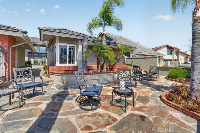 27441 Valderas, Mission Viejo, CA 92691