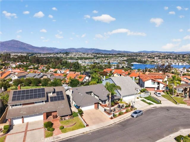27441 Valderas, Mission Viejo, CA 92691