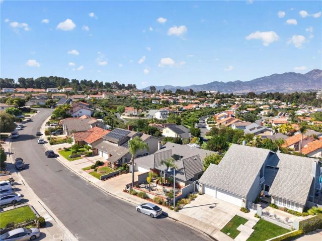 27441 Valderas, Mission Viejo, CA 92691