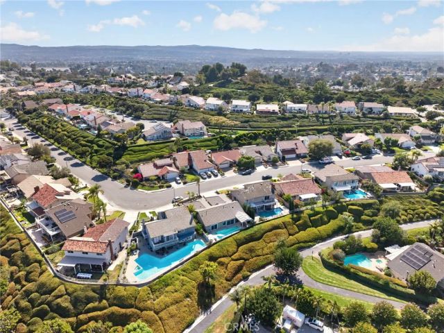 27441 Valderas, Mission Viejo, CA 92691