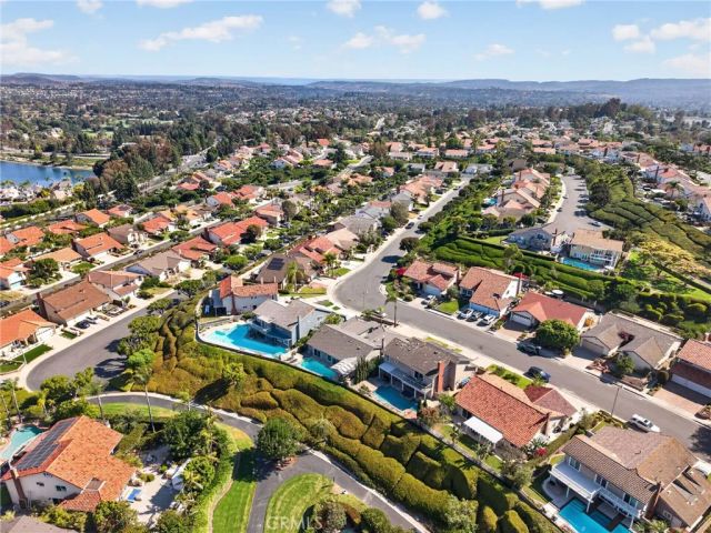 27441 Valderas, Mission Viejo, CA 92691