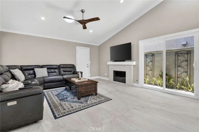 27441 Valderas, Mission Viejo, CA 92691