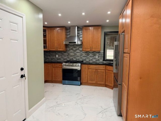 774 Hamilton Avenue, Waterbury, CT 06706