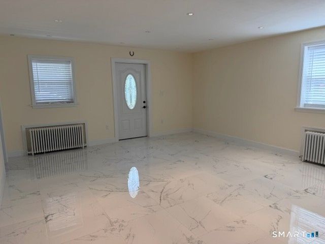 774 Hamilton Avenue, Waterbury, CT 06706