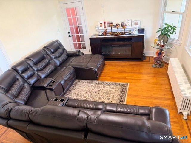 774 Hamilton Avenue, Waterbury, CT 06706
