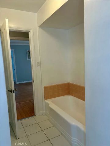 441 S Doheny, Beverly Hills, CA 90211