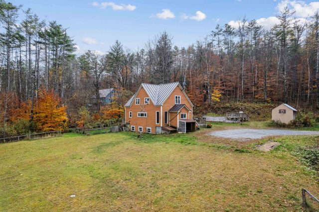 25 Fern Hill Lane, Fairlee, VT 05045