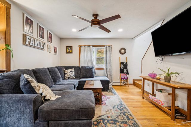 25 Fern Hill Lane, Fairlee, VT 05045