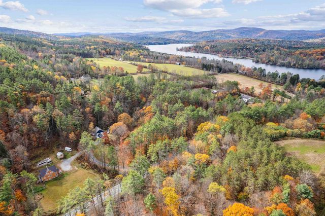 25 Fern Hill Lane, Fairlee, VT 05045