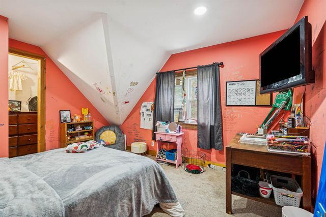 25 Fern Hill Lane, Fairlee, VT 05045