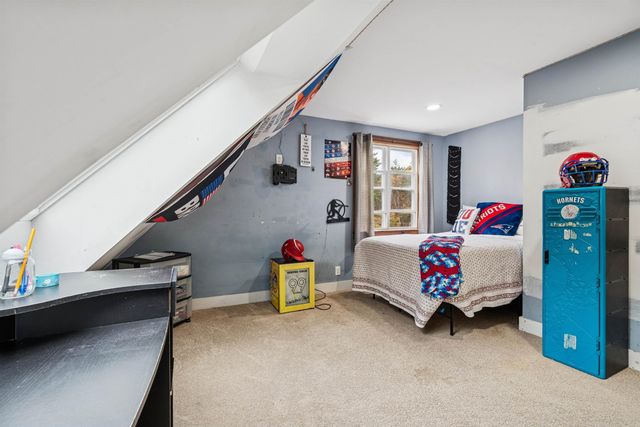 25 Fern Hill Lane, Fairlee, VT 05045