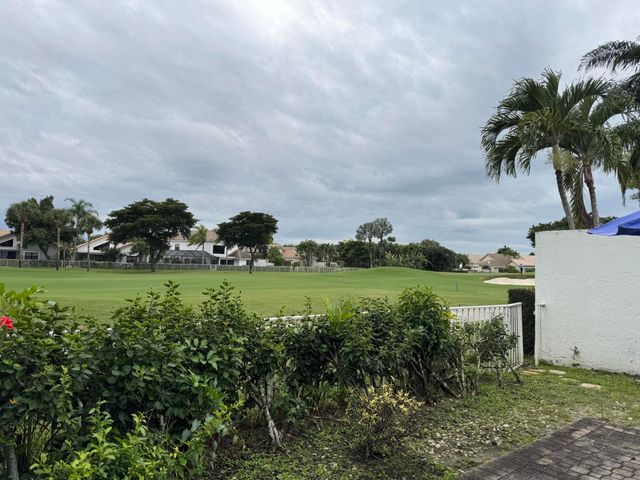 17402 Via Capri E, Boca Raton, FL 33496