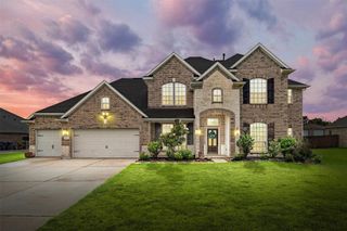 15311 Icet Creek Avenue, Mont Belvieu, TX 77523