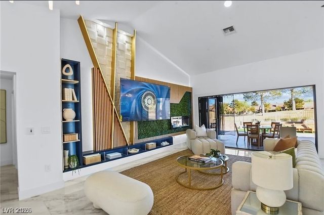 2652 Golfside Drive, Las Vegas, NV 89134