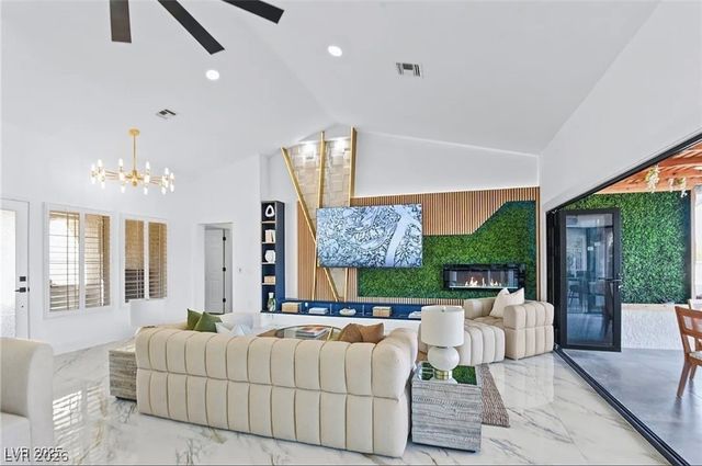 2652 Golfside Drive, Las Vegas, NV 89134