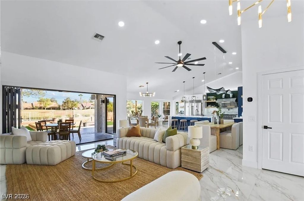 2652 Golfside Drive, Las Vegas, NV 89134