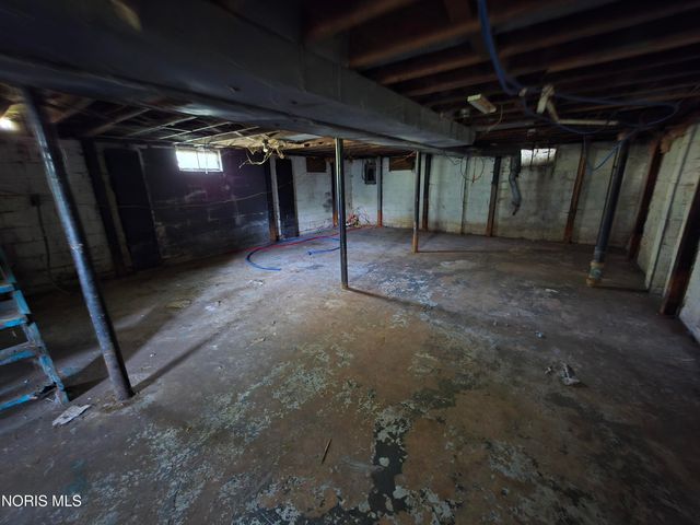 546 Shasta Drive, Toledo, OH 43609