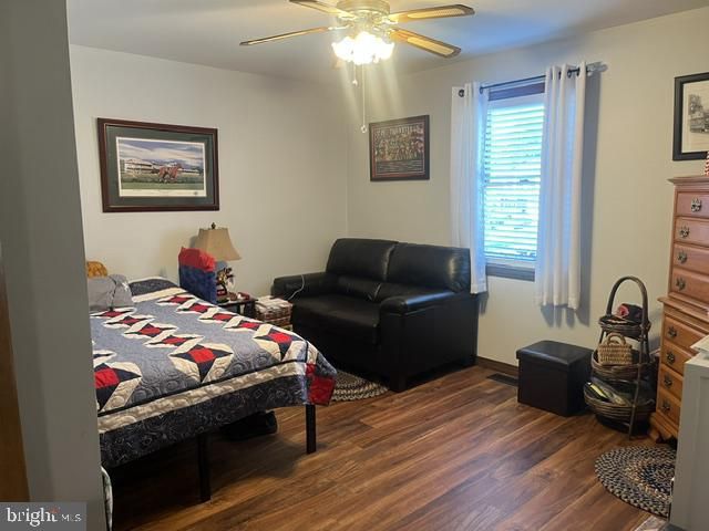 412 RUSSELL AVE, Douglassville, PA 19518