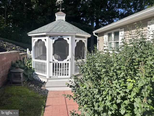 412 RUSSELL AVE, Douglassville, PA 19518