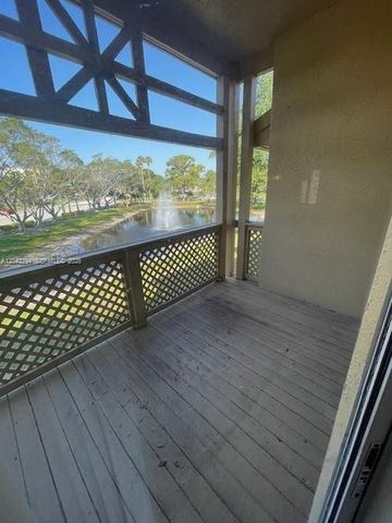 4751 Via Palm Lakes 421, West Palm Beach, FL 33417
