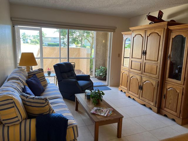 1533 SE Royal Green Circle, Port St. Lucie, Port St Lucie, FL 34952